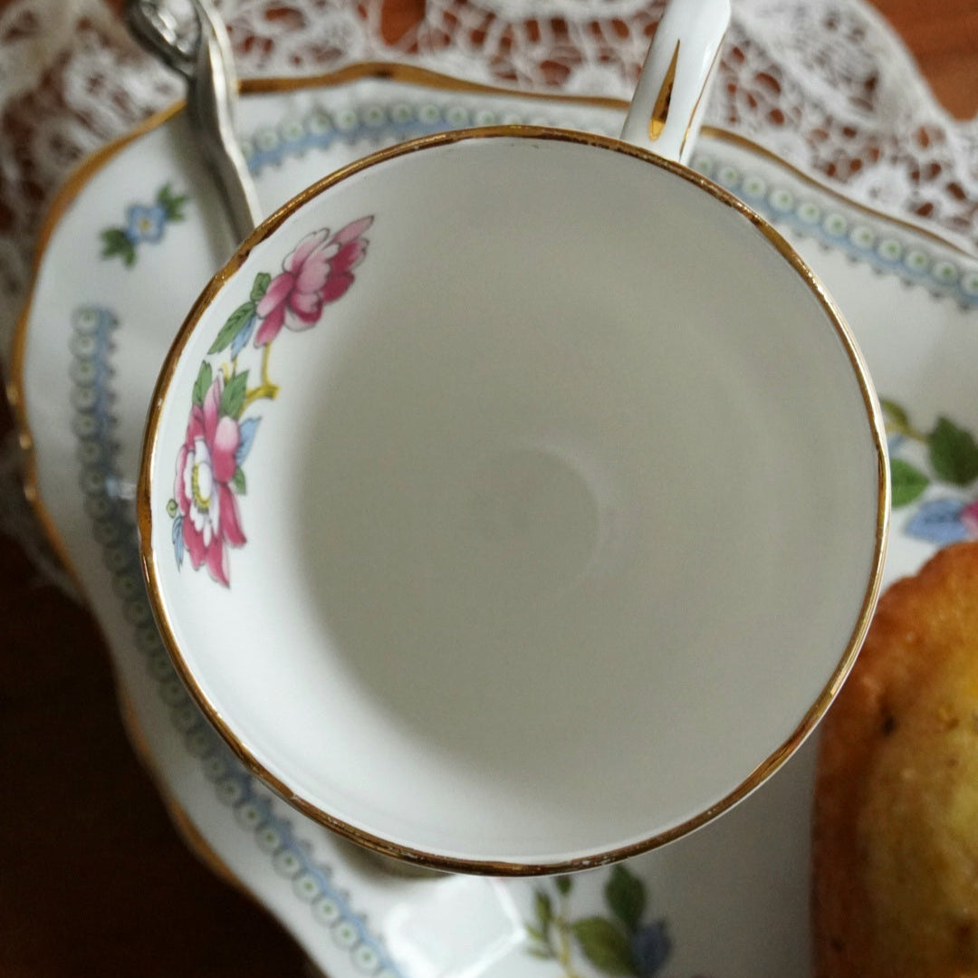Tasse "Guillemette" en porcelaine anglaise Duchess modèle Nanking