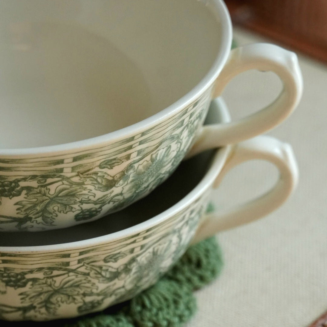 Tête à tête "Isabel" de tasses à deux anses en céramique anglaise