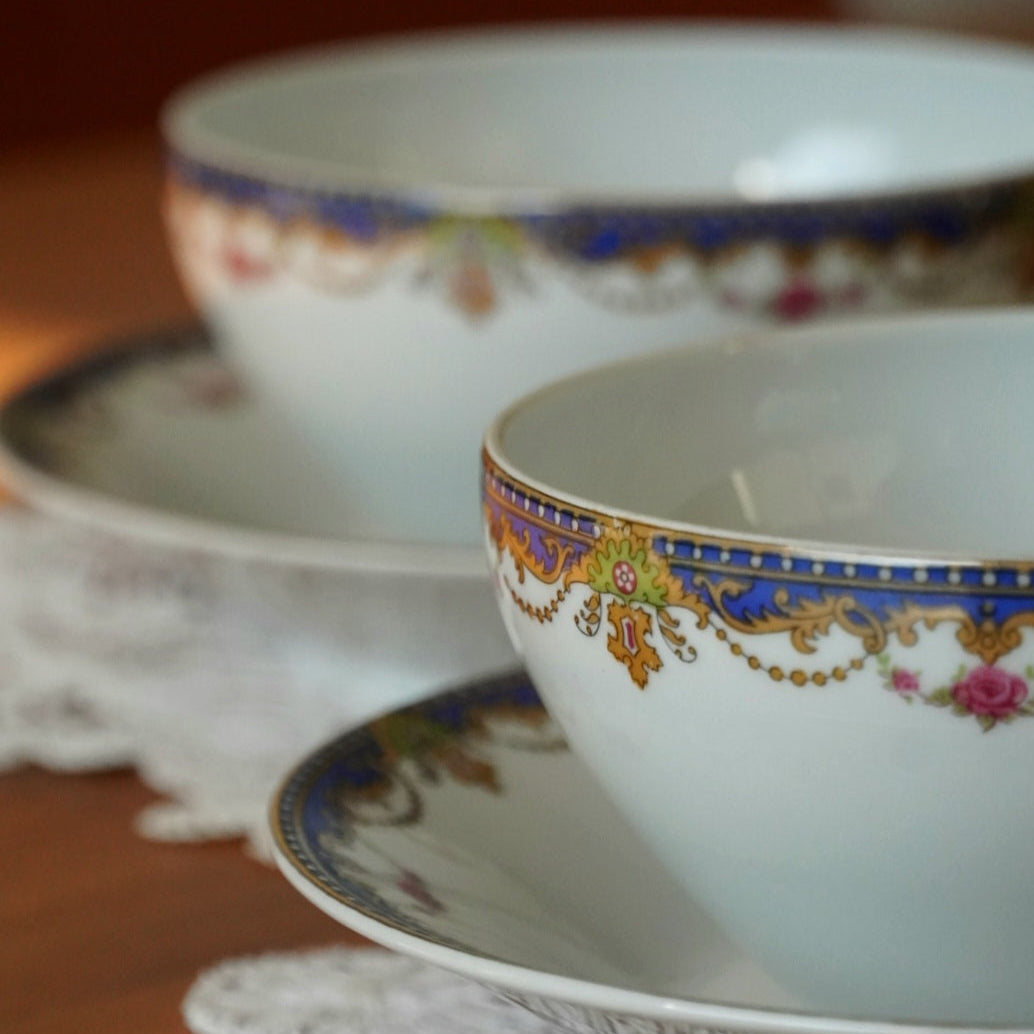 Tête à tête bols "Robert" et leur sous-tasses en porcelaine de Limoges Monsieur Robert
