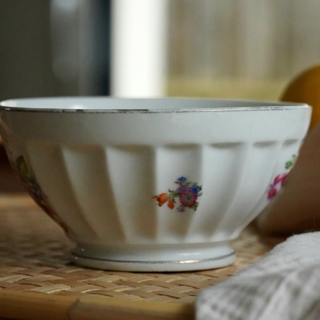 Bol "Achille" en porcelaine fleuri