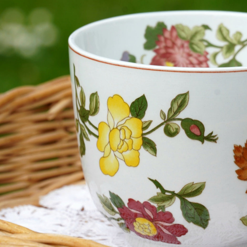 Grande tasse "Lillian" fleurie en céramique anglaise Wedgwood Georgetown