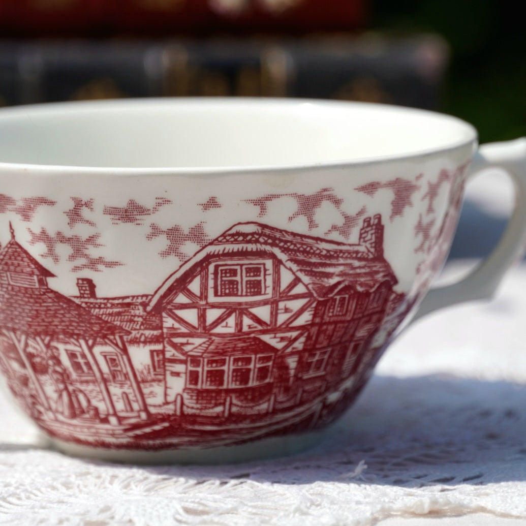 Tasse "Polly" à deux anses en céramique anglaise