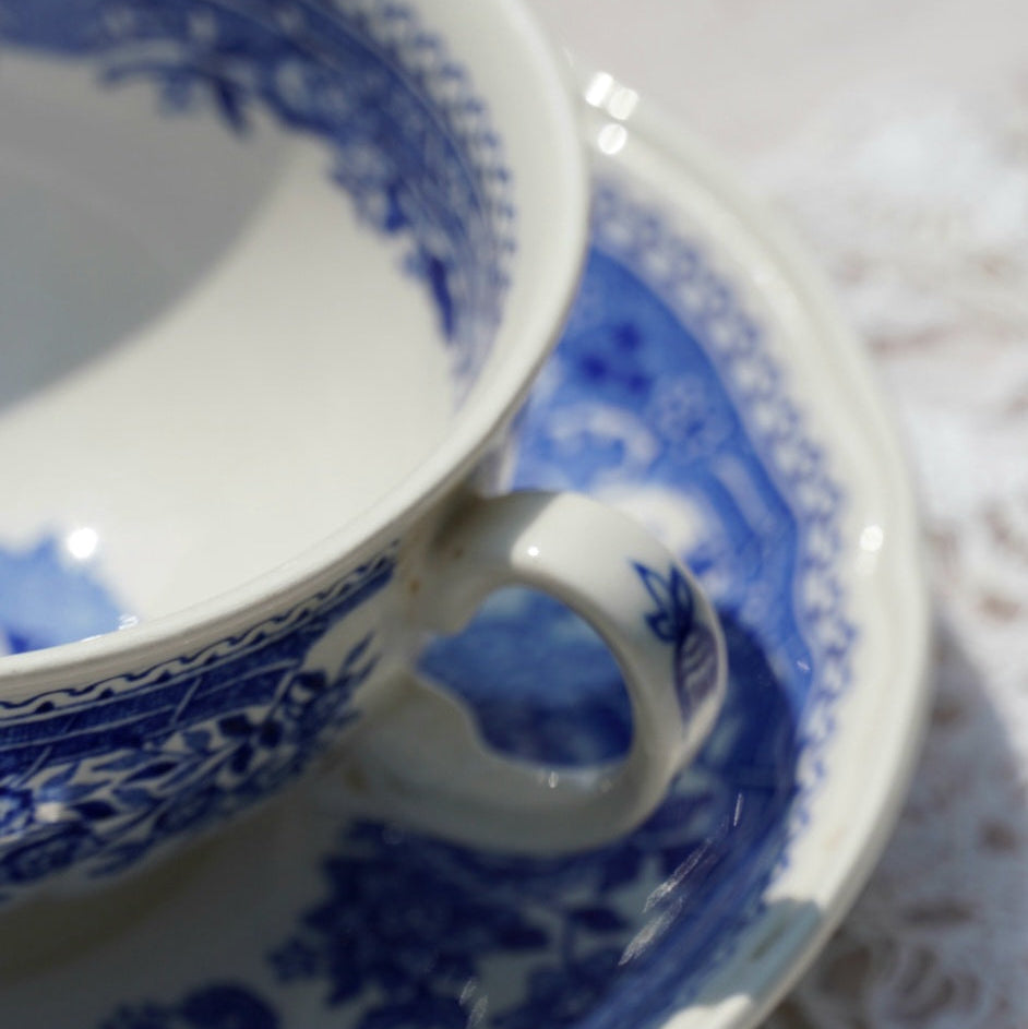 Tête à tête "Ida" de tasses en céramique allemande Villeroy & Boch