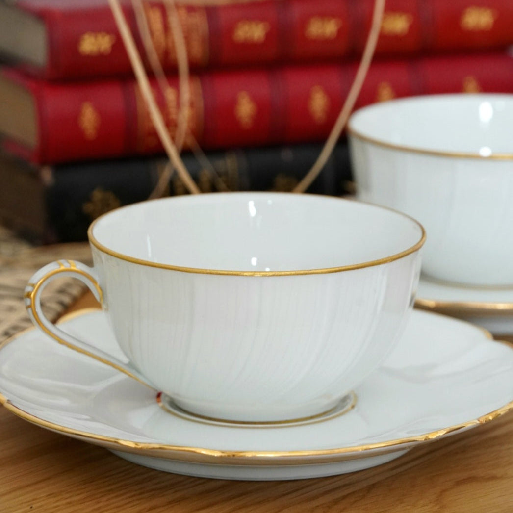 Tête à tête de tasses "Glorianne" en porcelaine de Limoges Bernardaud