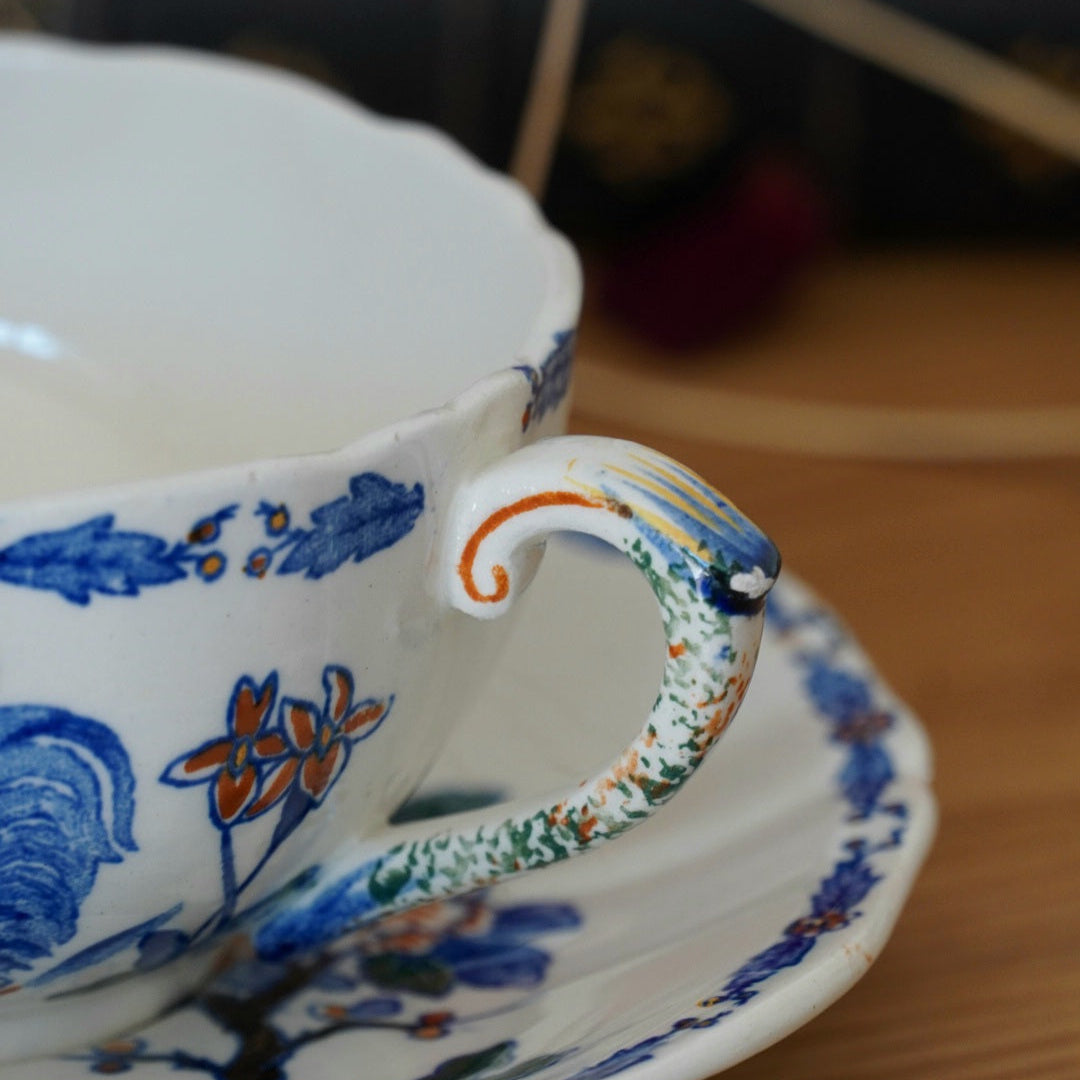 Tasse "Ednée" en faïence de gien fleurie