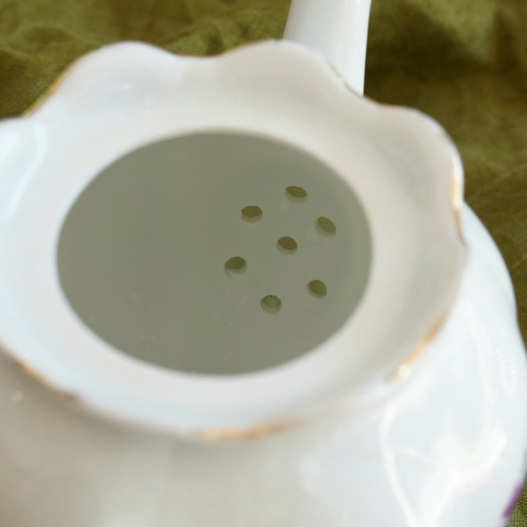 Théière "Floralie" en porcelaine aux fleurs violettes et dorée