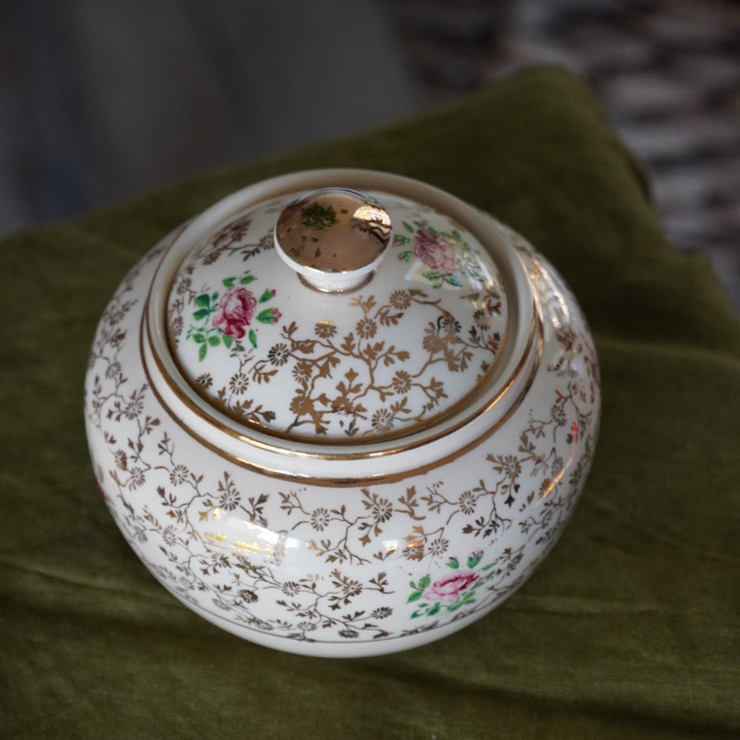 Sucrier "Erich" en céramique allemande doré et fleuri Villeroy & Boch