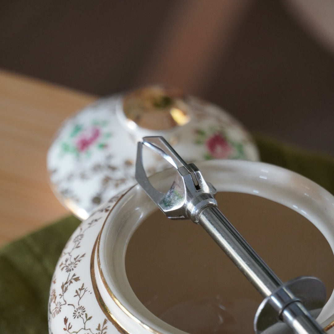 Pince à sucre "Clarine" en métal argenté trident