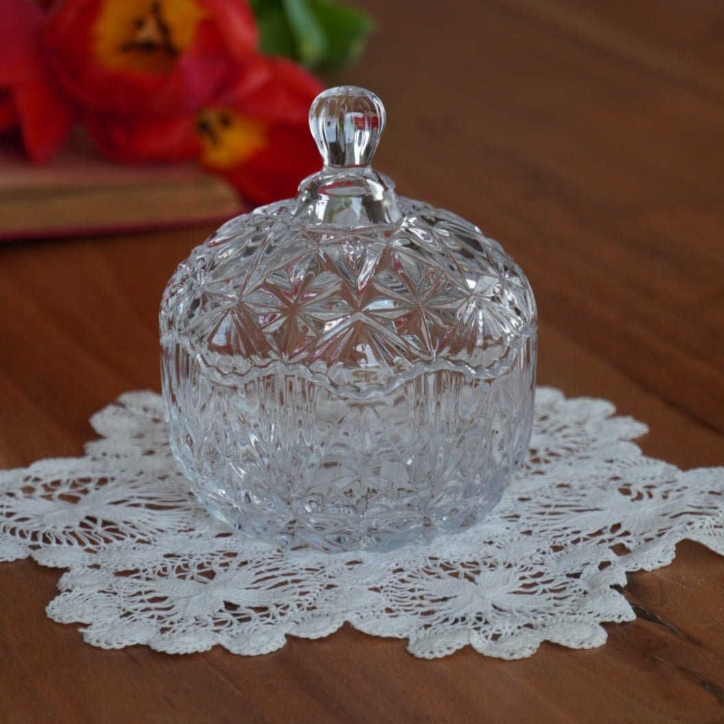 Sucrier "Véran" en verre sculpté