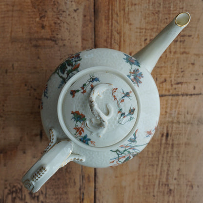 Théière "Jolise" en porcelaine de Limoges décor japonisant, dorures et reliefs Haviland & Co (rare)