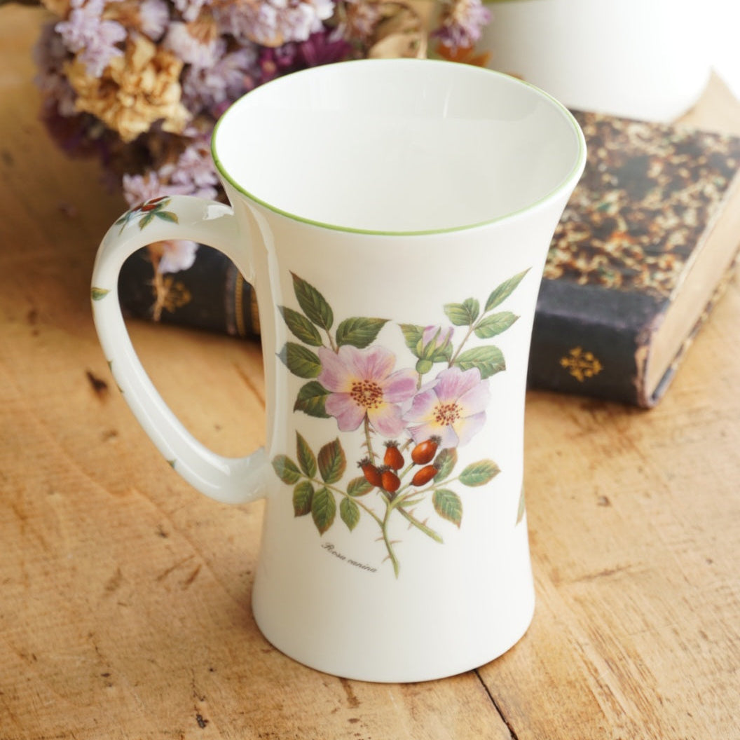 Grand mug "Léni" en porcelaine allemande fleurie Konitz