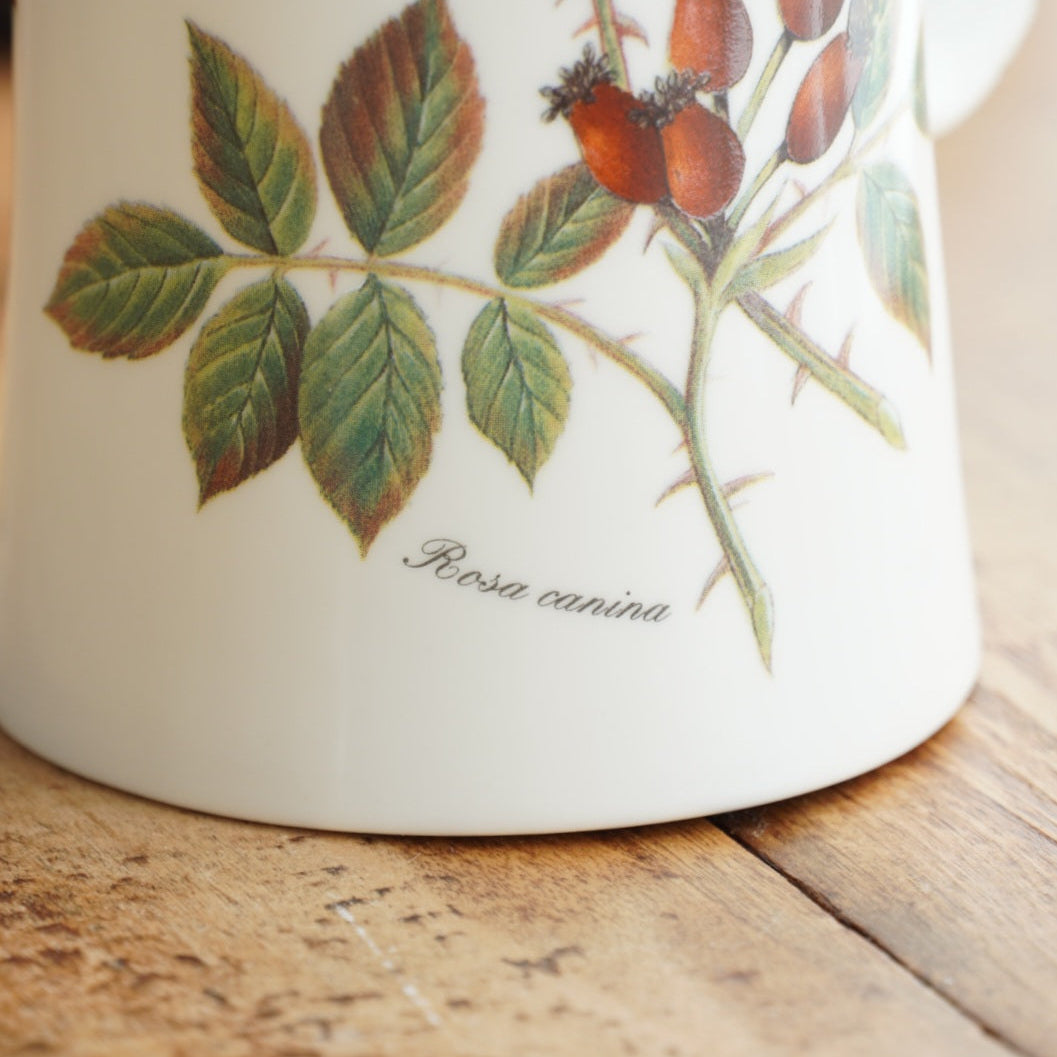 Grand mug "Léni" en porcelaine allemande fleurie Konitz