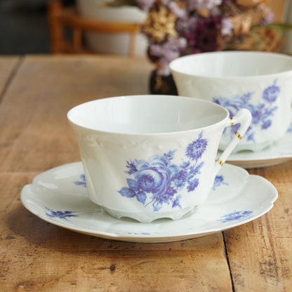 Tête-à-tête de grandes tasses "Théomée" en porcelaine fine de Limoges fleuries bleutées Jammet-Seignolles Exclusivité (rares)