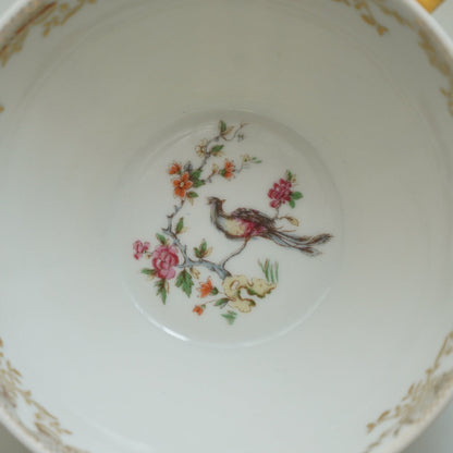 Tête-à-tête de tasses "Elielle" en porcelaine de luxe fleurie et dorée avec oiseaux