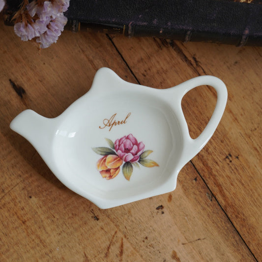 Repose-sachet "April" du mois d'Avril en porcelaine anglaise fleurie Windsor