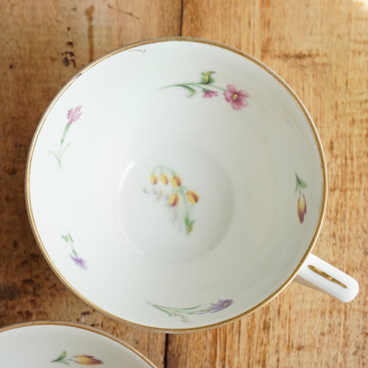 Tête-à-tête de tasses "Francine" en porcelaine fleurie et dorée de Limoges F.R.G