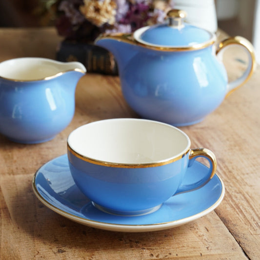 Service à thé ou à café solitaire "Fynn" en faïence allemande bleue et dorée Villeroy & Boch
