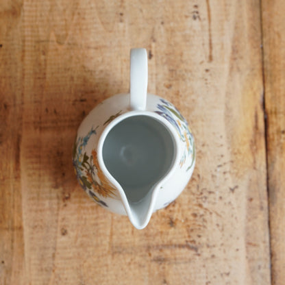 Pot à lait "Beate" en porcelaine allemande fleurie Kahla