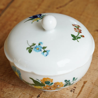Sucrier "Beate" en porcelaine allemande fleurie Kahla