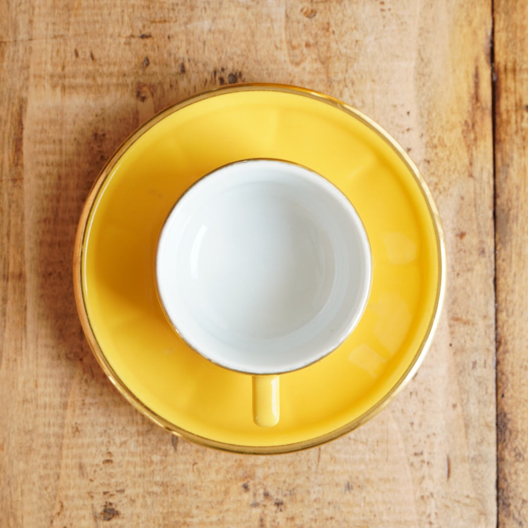 Ensemble de petites tasses bistrot "Ernelle" en porcelaine jaunes et dorées Yves Deshoulières Apilco (lot de 4) (rares)