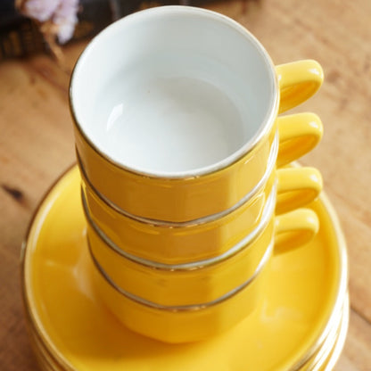 Ensemble de petites tasses bistrot "Ernelle" en porcelaine jaunes et dorées Yves Deshoulières Apilco (lot de 4) (rares)