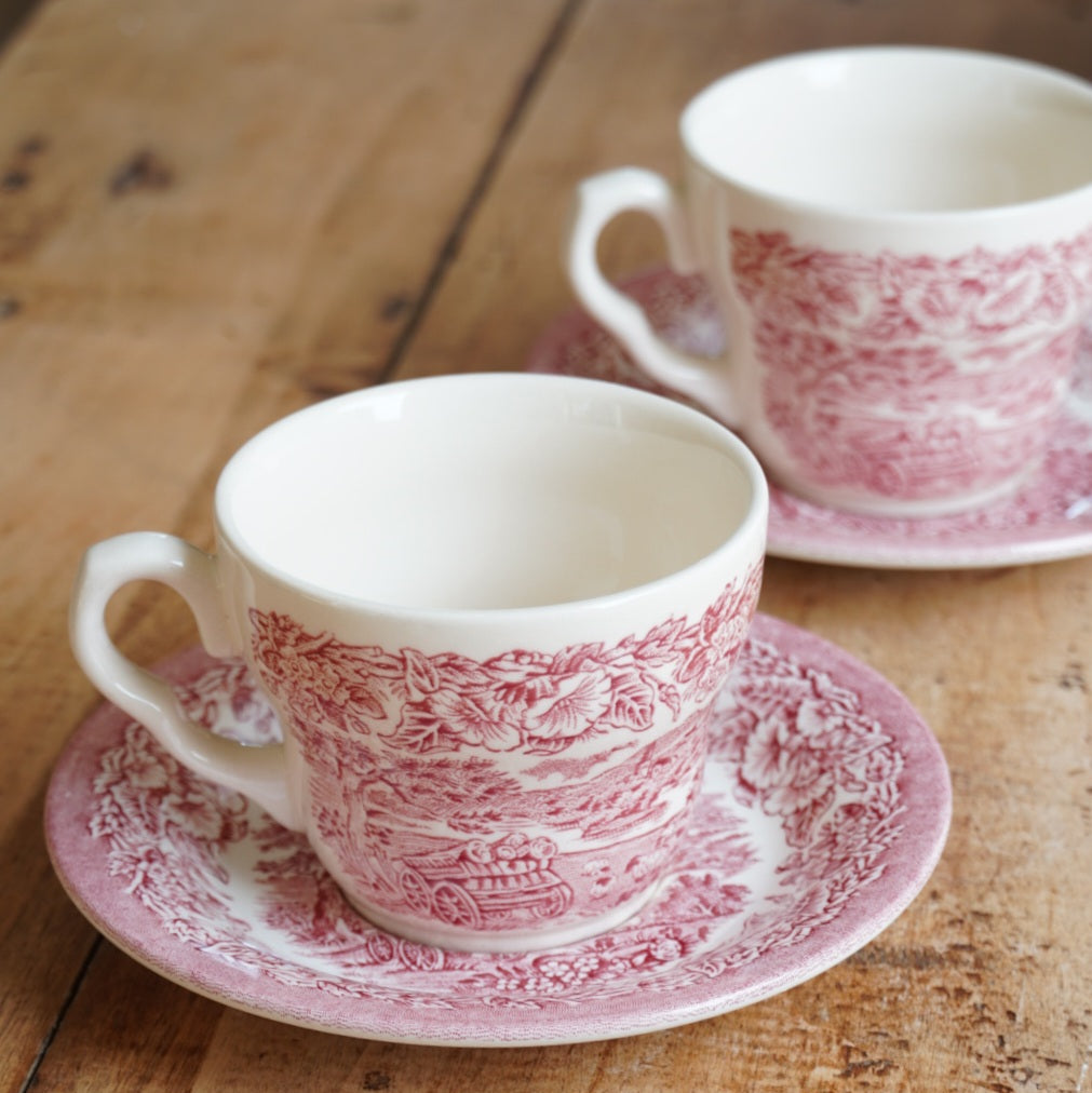 Ensemble de tasses "Meryell' en terre de fer anglaises aux paysages anglais rouges EIT England (lot de 2)