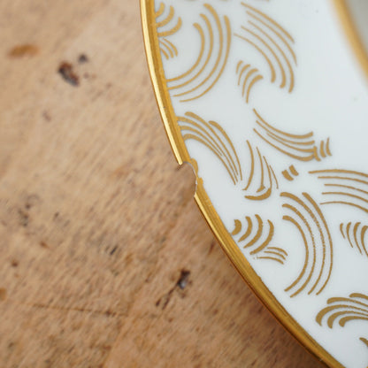 Grande tasse "Geffrine" en porcelaine française dorée FD Chauvigny
