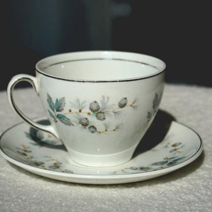 Tasse "Suzette" en porcelaine anglaise aux motifs d'automne