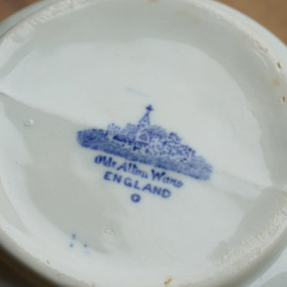 Théière "Bonnie" en céramique anglaise aux motifs bleutés Olde Alton Ware