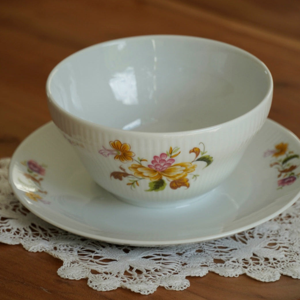 Bol/saucière "Armance" en porcelaine allemande seltmann weiden bavaria