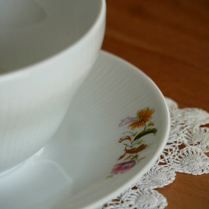 Bol/saucière "Armance" en porcelaine allemande seltmann weiden bavaria