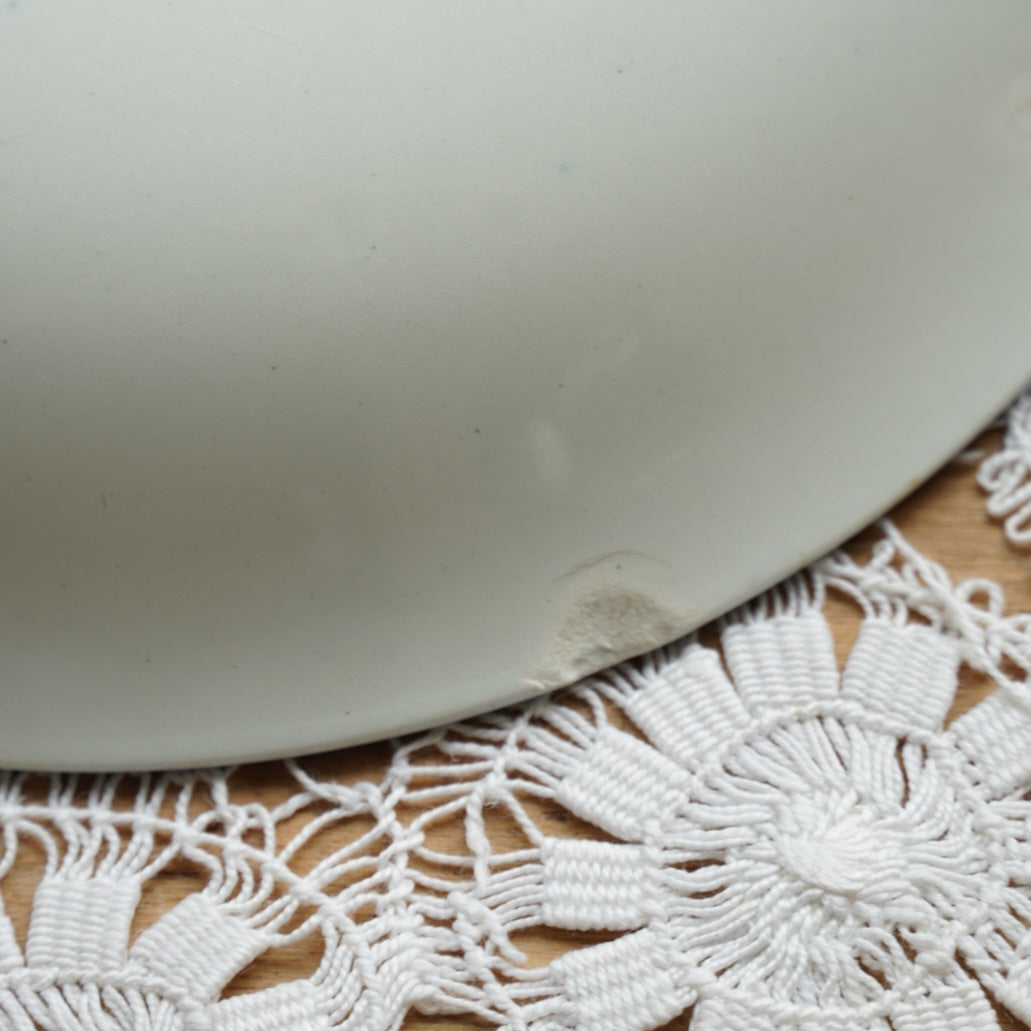 Tasse "Dilys" en porcelaine anglaise aux motifs orientaux bleutés Wood & Sons modèle Yuan.