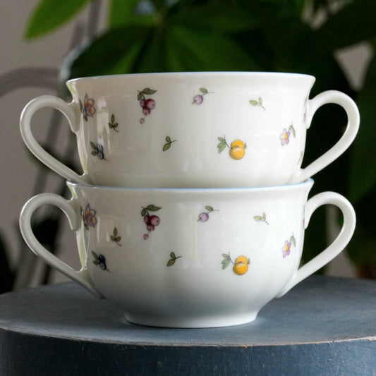 Tête à tête "Kutrun" de tasses à deux hanses en porcelaine allemande Winterling Bavaria