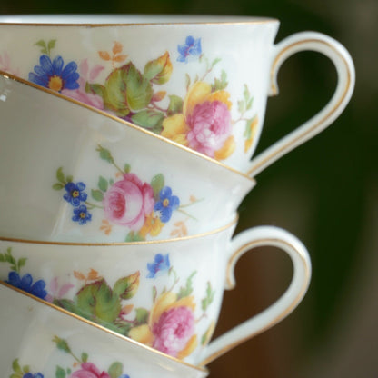 Tasses "Hortense" en porcelaine tchéque Epiag Czechoslovakia fleuries et dorées (lot de 5)