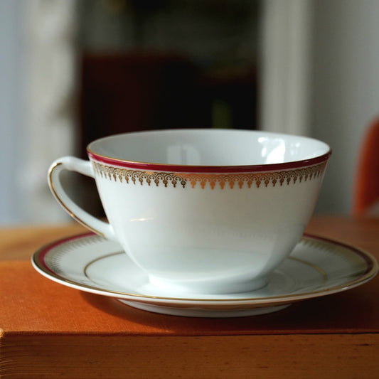 Grande tasse "Hedwig" en porcelaine allemande Winterling bavaria marktleuthen