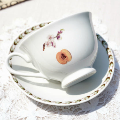 Tasse "Pearline" aux motifs fruités en porcelaine anglaise Queen's modèle Hookers