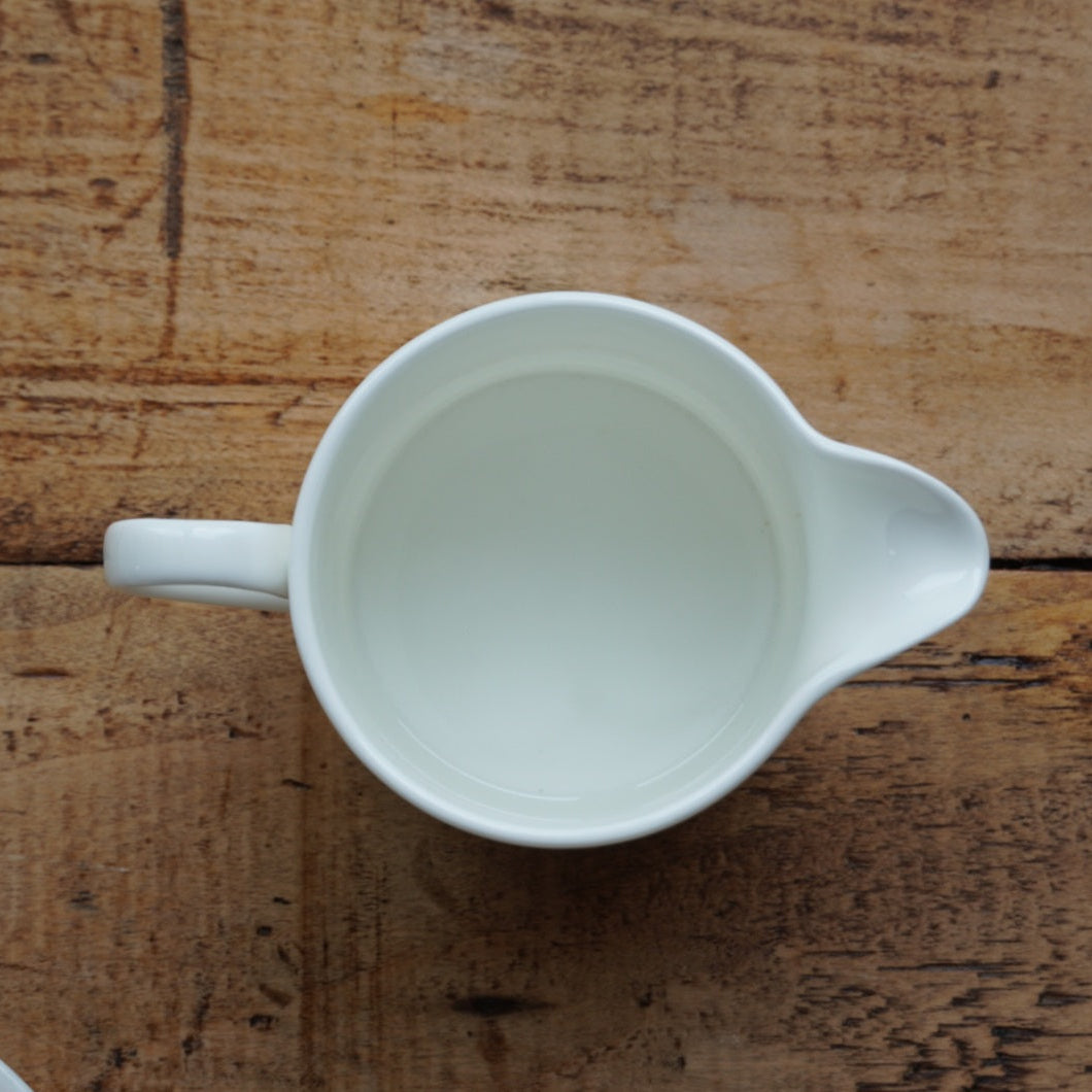 Petit service à thé ou à café "Sally" en porcelaine anglaise fleurie Wedgwood modèle Meadow Sweet