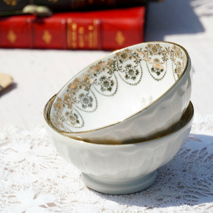 Tête à tête "Ignace" de petits bols en porcelaine de Limoges dorés