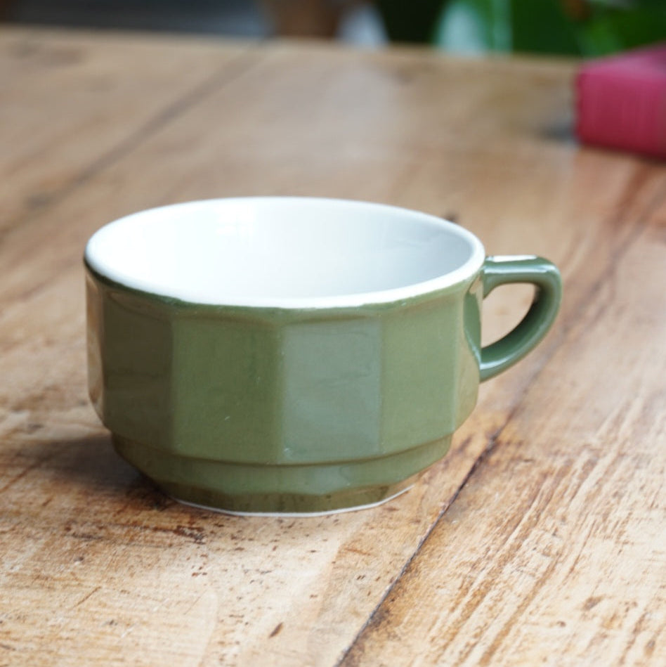 Grande tasse "Jéromine" bistrot en céramique française verte et blanche