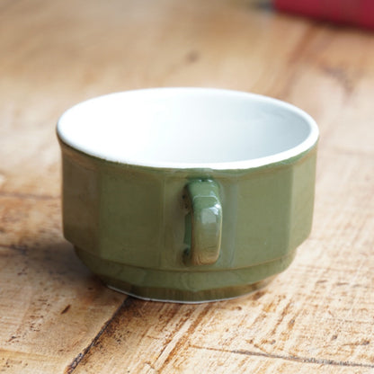 Grande tasse "Jéromine" bistrot en céramique française verte et blanche