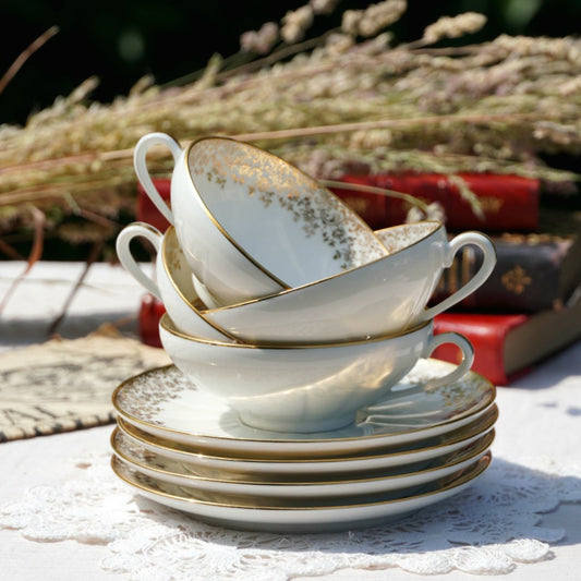Tasses à thé "Cléophée" en porcelaine de Limoges dorées maison Chastagner (lot de 4)