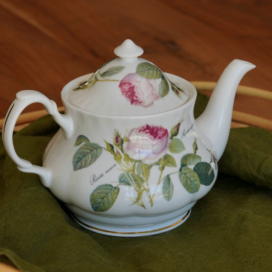 Théière "Avery" en porcelaine anglaise Roy Kirkham modèle "Redouté Roses"