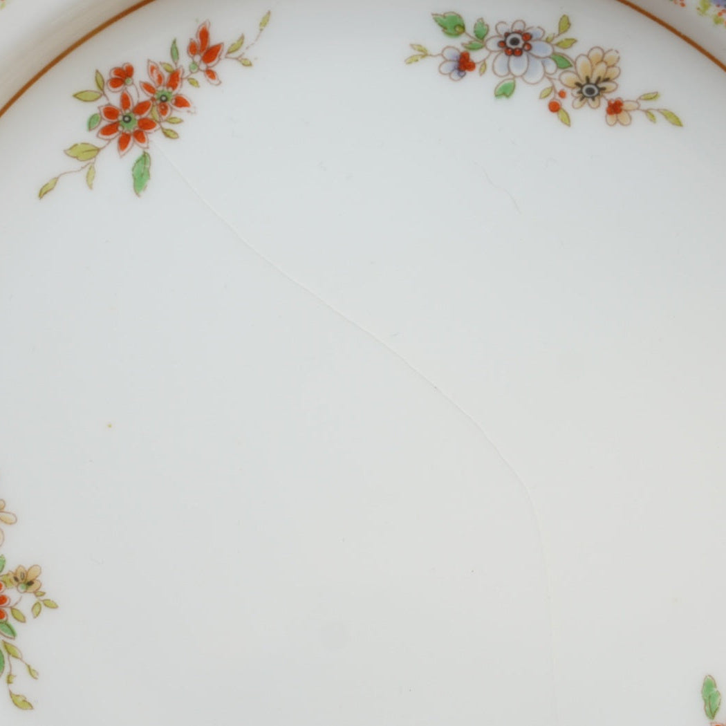 Tasse "Liora" et son assiette à gâteau en porcelaine anglaise aux motifs orientaux Royal Worcester