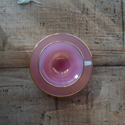 Tasse "Rainbow" Arlequin en verre opalin rose pastel et doré Arcopal