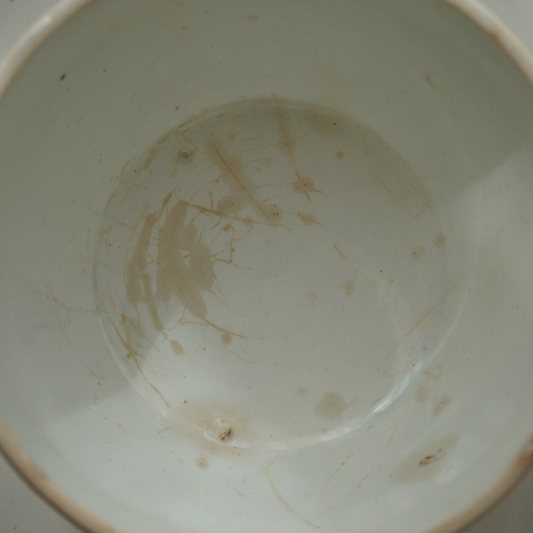 Grande tasse "Chantal" en faïence de Saint-Amand aux motifs orangés du modèle Chantecler