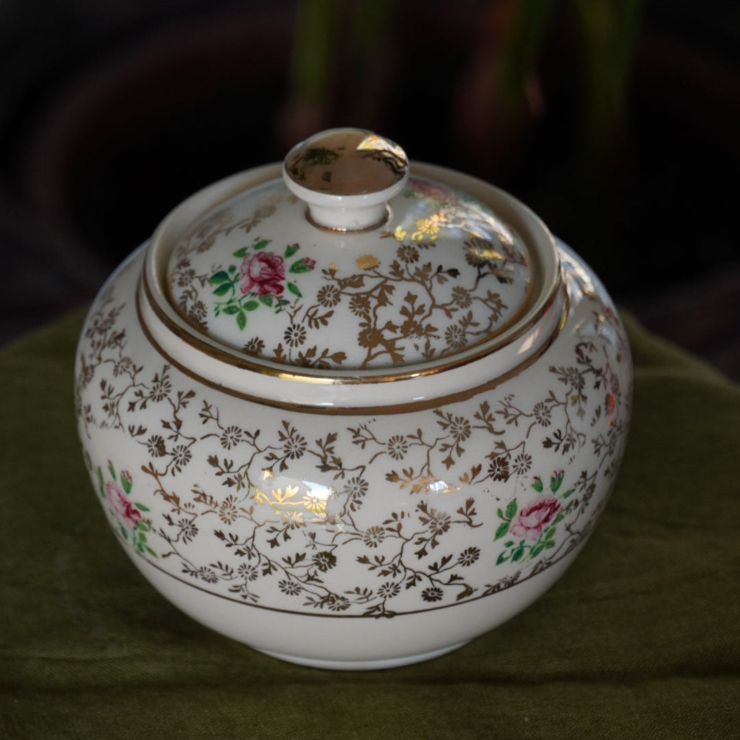 Sucrier "Erich" en céramique allemande doré et fleuri Villeroy & Boch