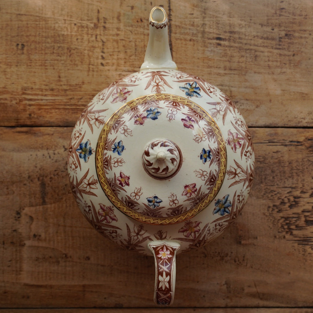 Théière "Gloriance" en terre de fer crème aux motifs géométriques et fleuris U&C modèle Derby (RARE)