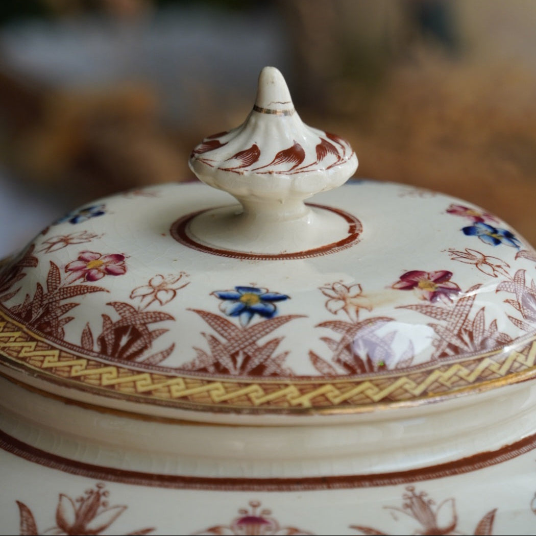 Théière "Gloriance" en terre de fer crème aux motifs géométriques et fleuris U&C modèle Derby (RARE)