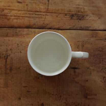 Mug "Ash" en porcelaine anglaise torsadée et fleurie Arthur Wood