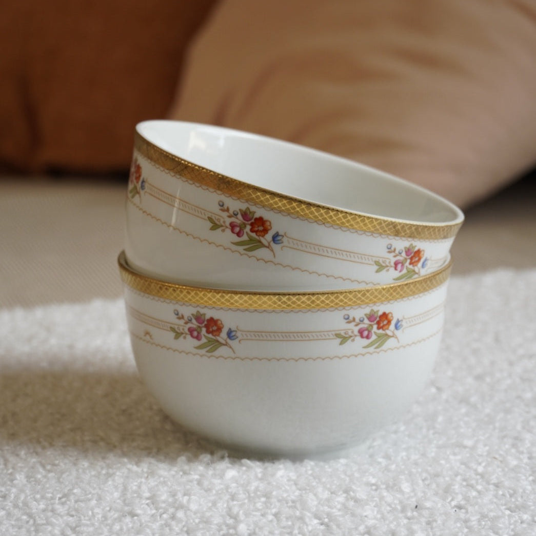 Paire de bols "Helmut" dorée et fleurie en porcelaine allemande Winterling bavaria